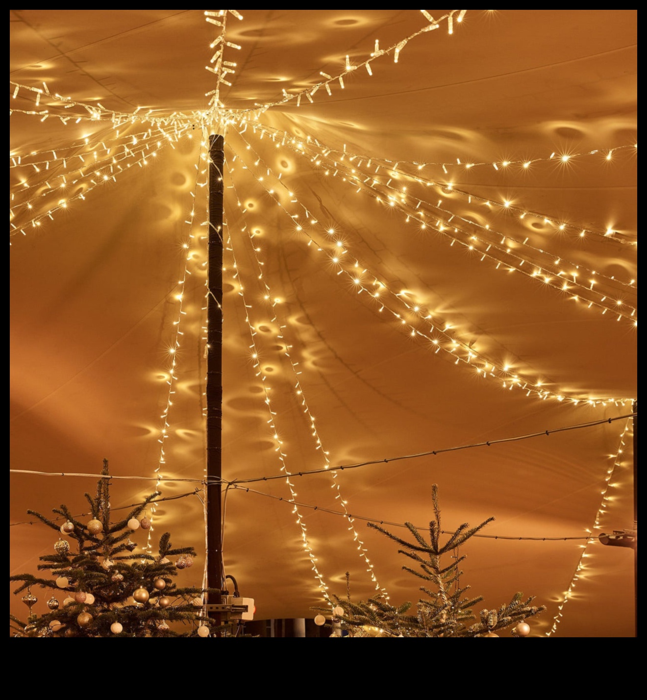 Radoši veidi, kā izrotāt ar gaismas virtenēm