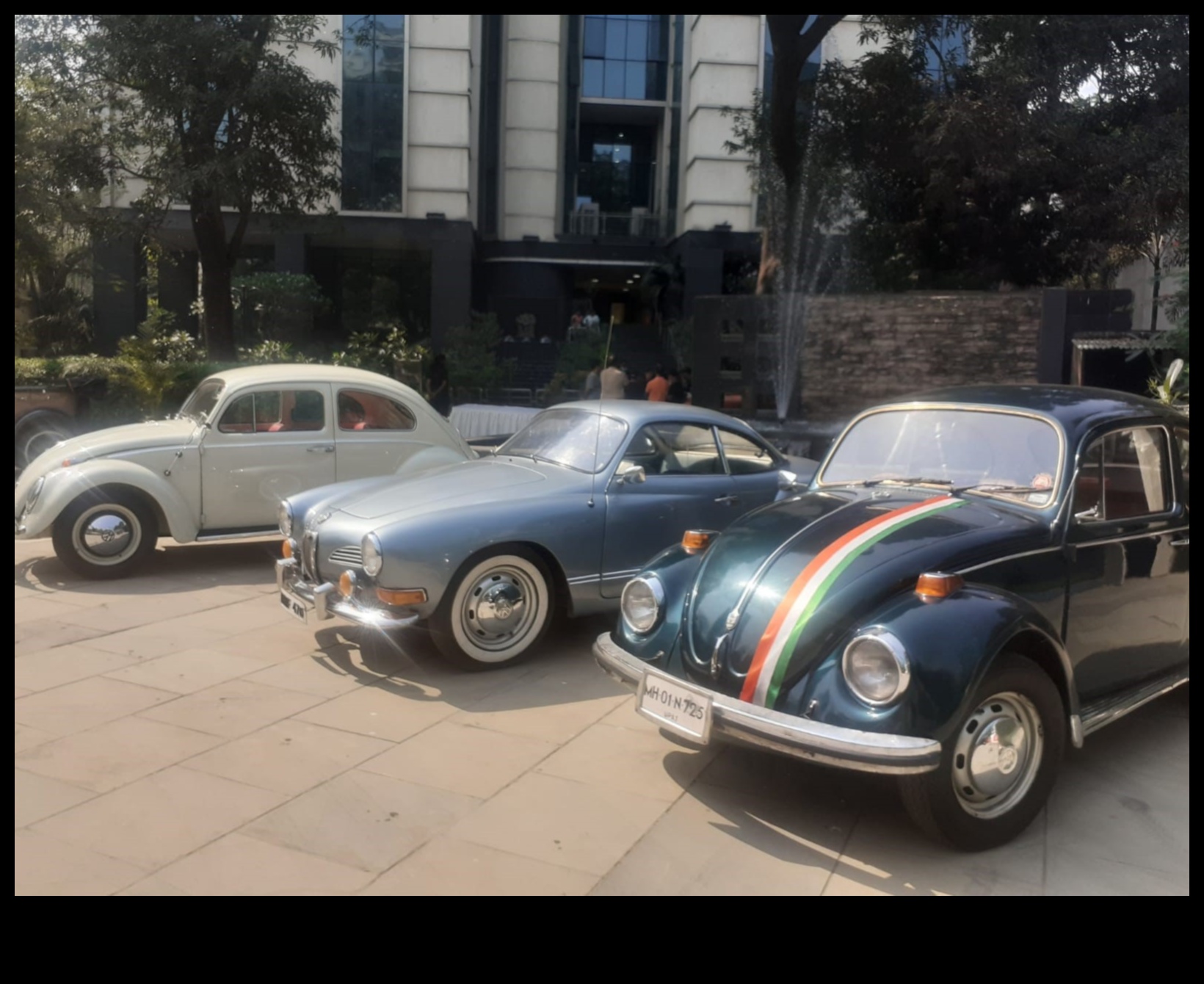 Ceļojumi ar leģendām: seno automašīnu un velosipēdu vēsture